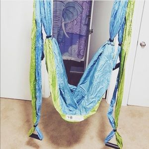 YogaBody trapeze